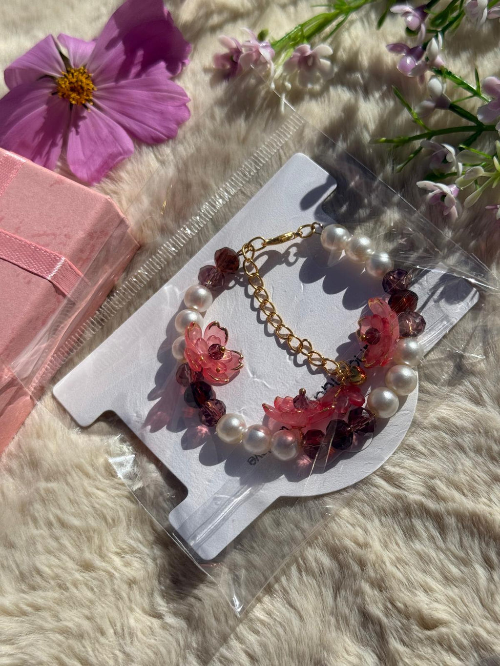 Velvet Rose Pearl | Pearl & Floral Bracelet
